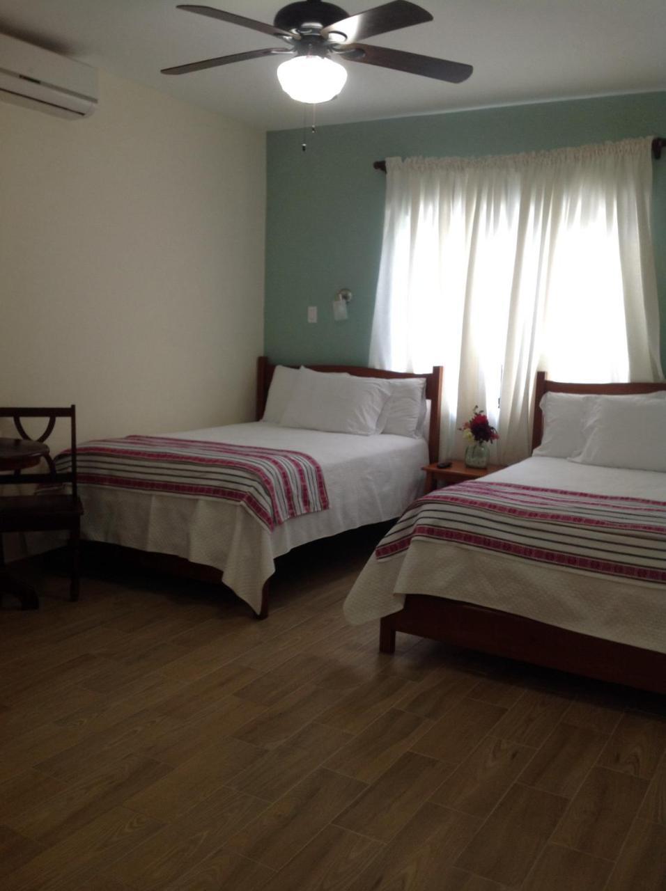 Jan'S Hotel 키코커 외부 사진