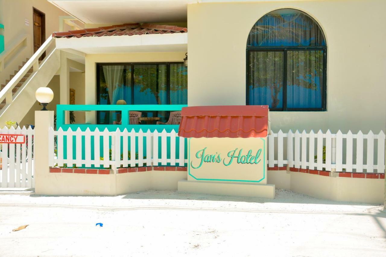 Jan'S Hotel 키코커 외부 사진